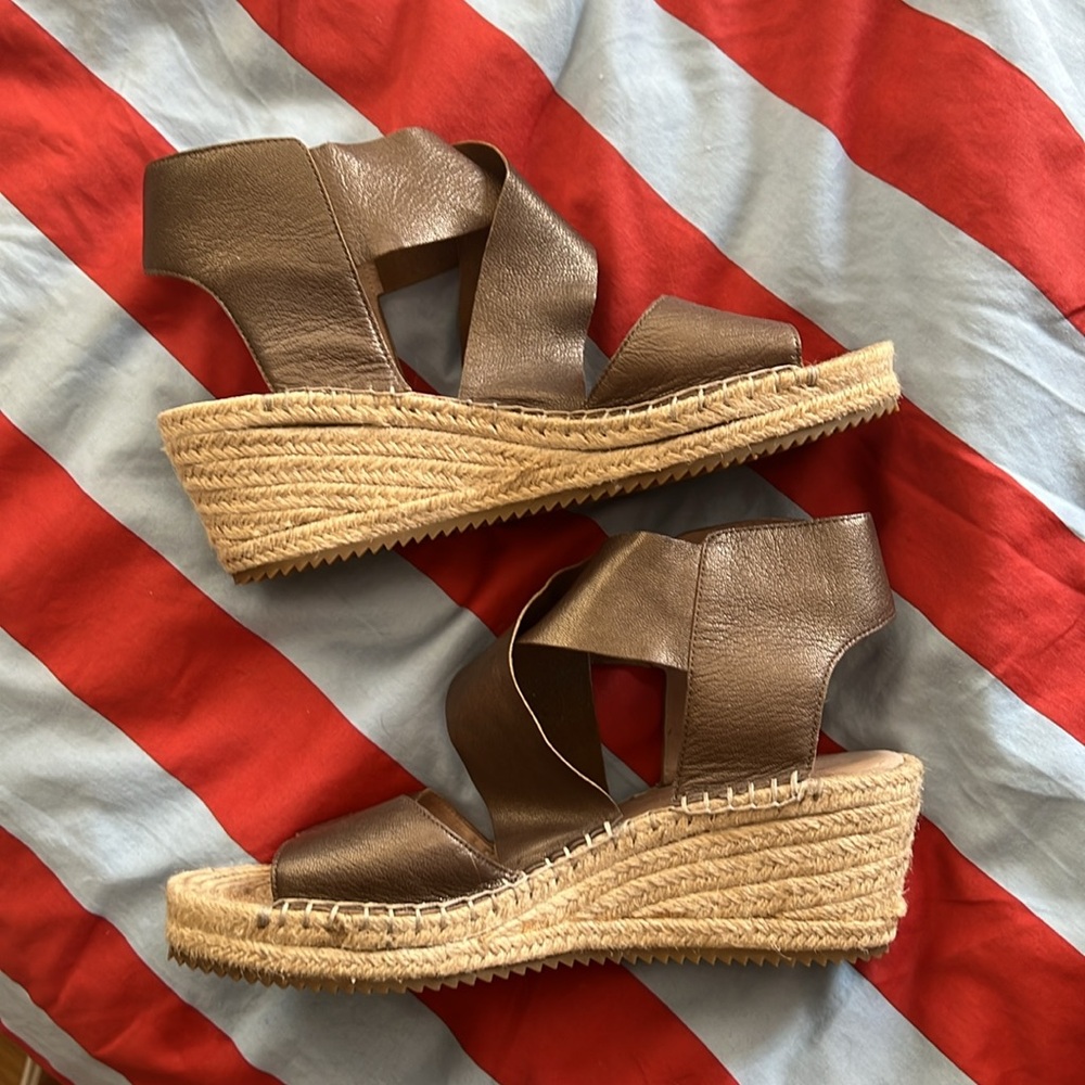 🕶️Eileen Fisher Willow Bronze Metallic Leather Espadrille Wedge Heel Sandals 11 - Picture 4 of 9